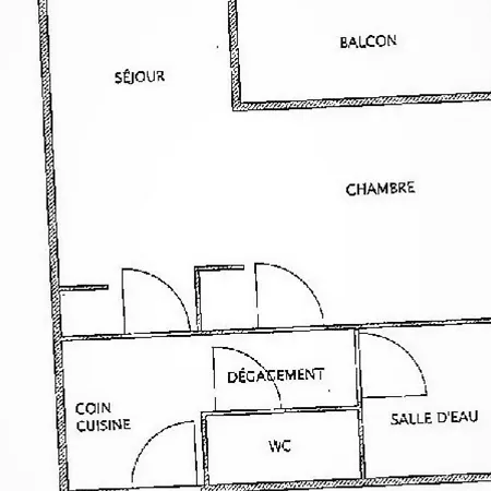 Apartment Divisible 5 Personnes Avec Balcon Et Parking Optionnel - Fr-1-291-814